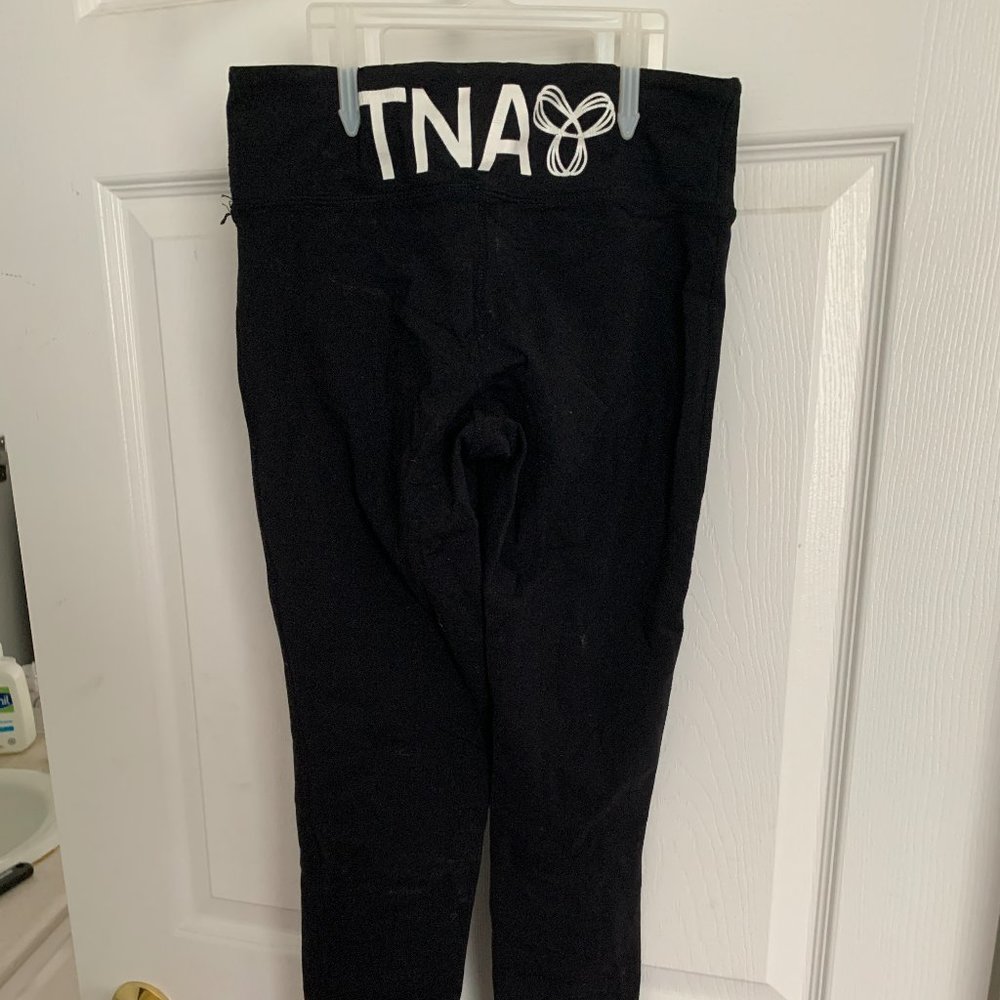 Aritzia TNA Black leggings Size xs